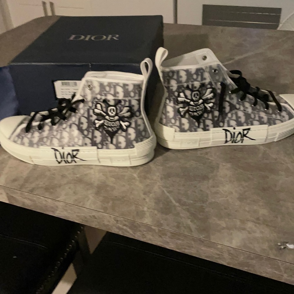 Dior Sneakers Men size 11 Brand new Never worn
